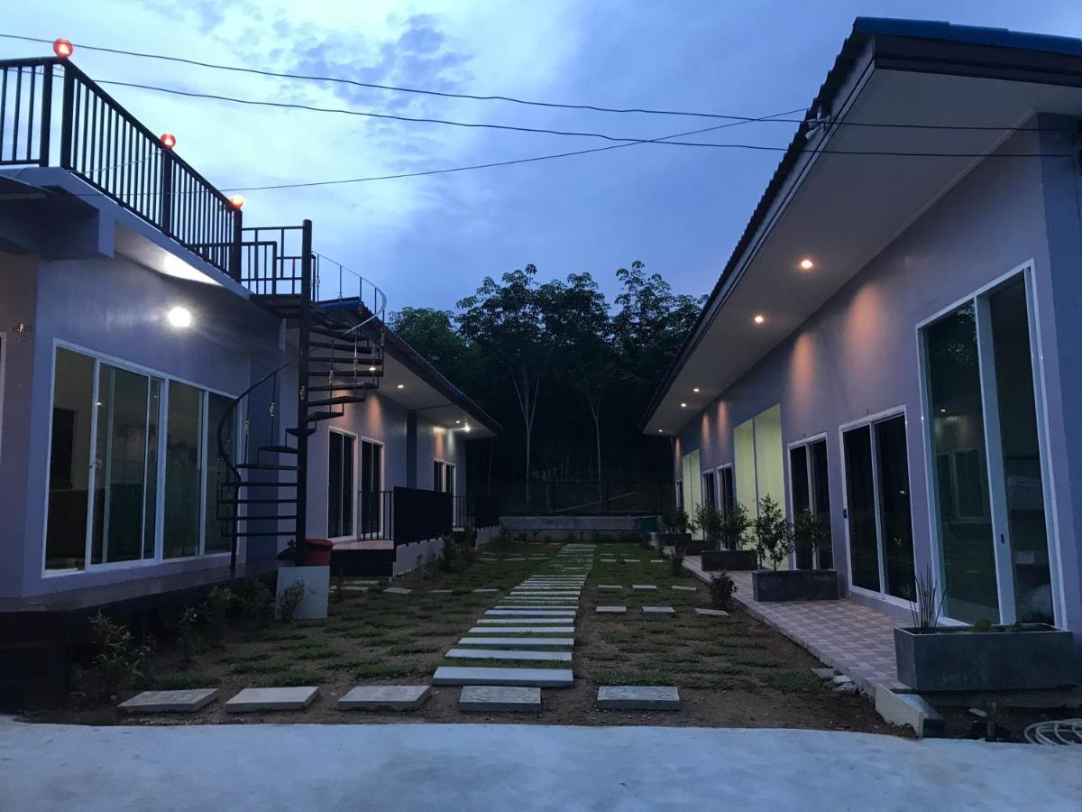 Tubtimtong Boutique 호텔 Nai Yang Beach 외부 사진