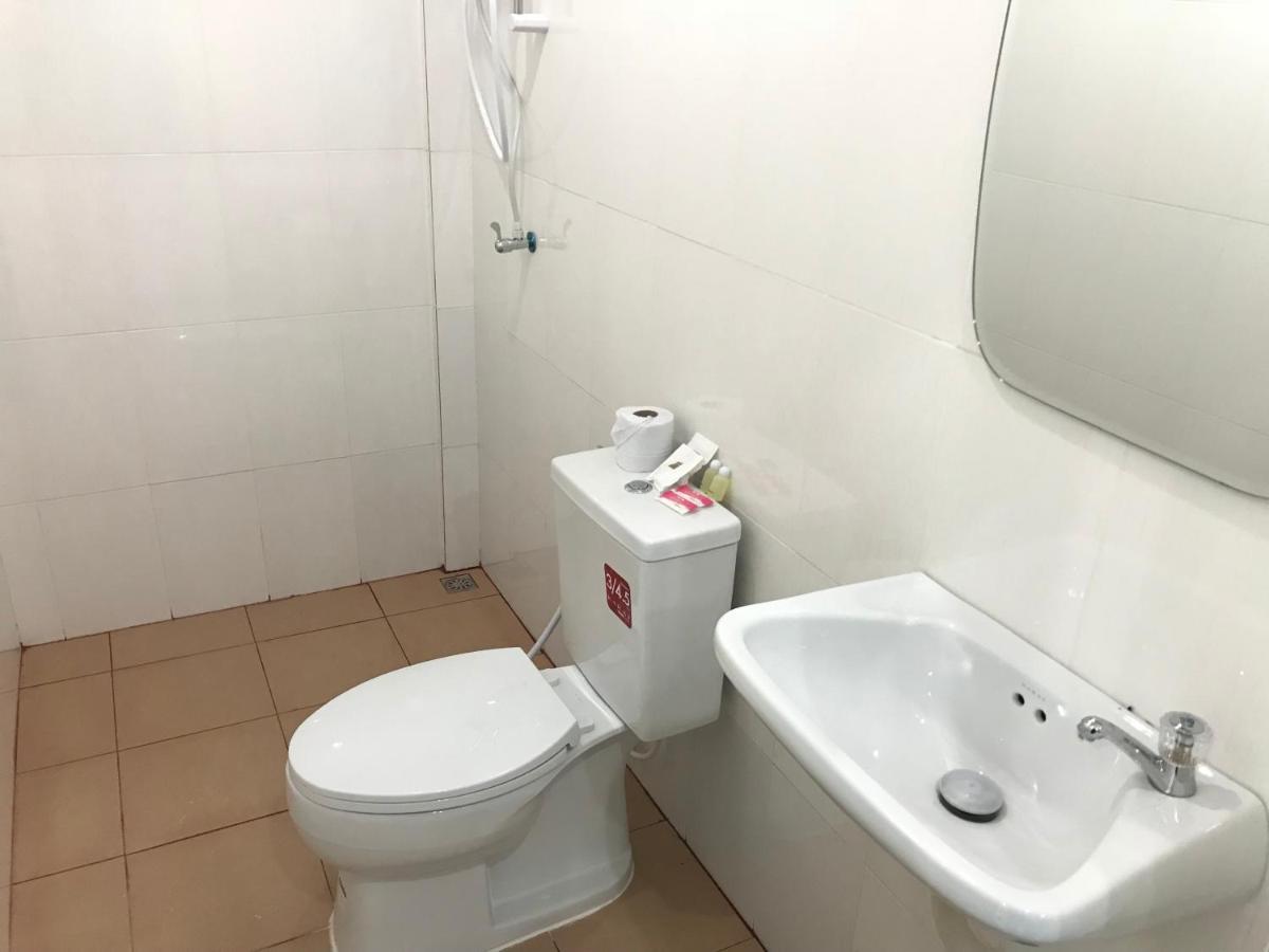 Tubtimtong Boutique 호텔 Nai Yang Beach 외부 사진